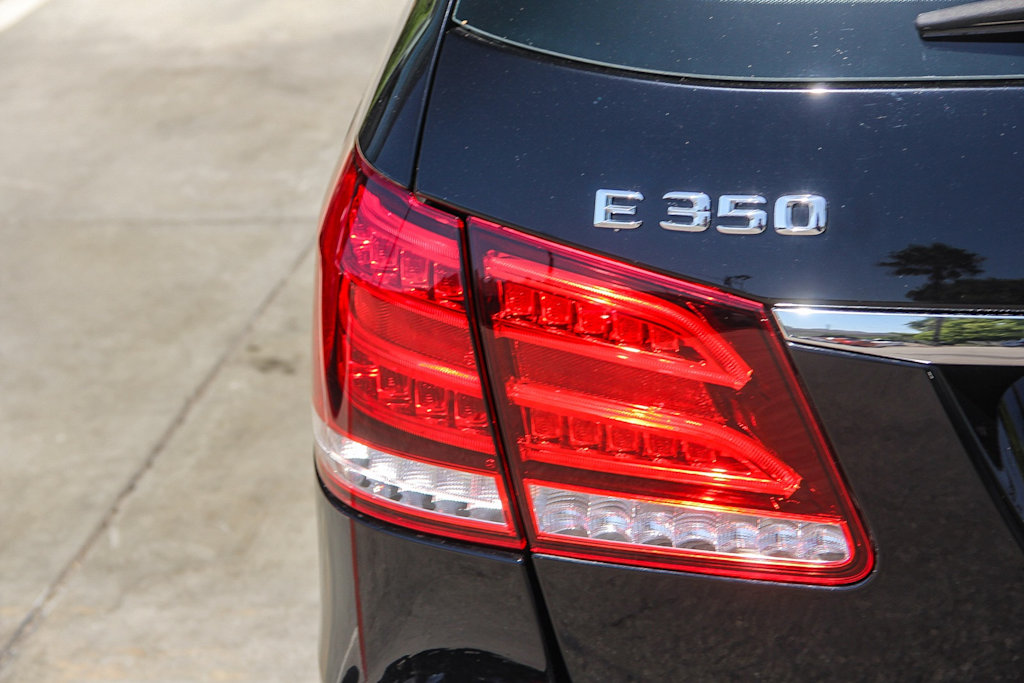 Thumbnail: 2015 Mercedes-Benz E-Class - 19