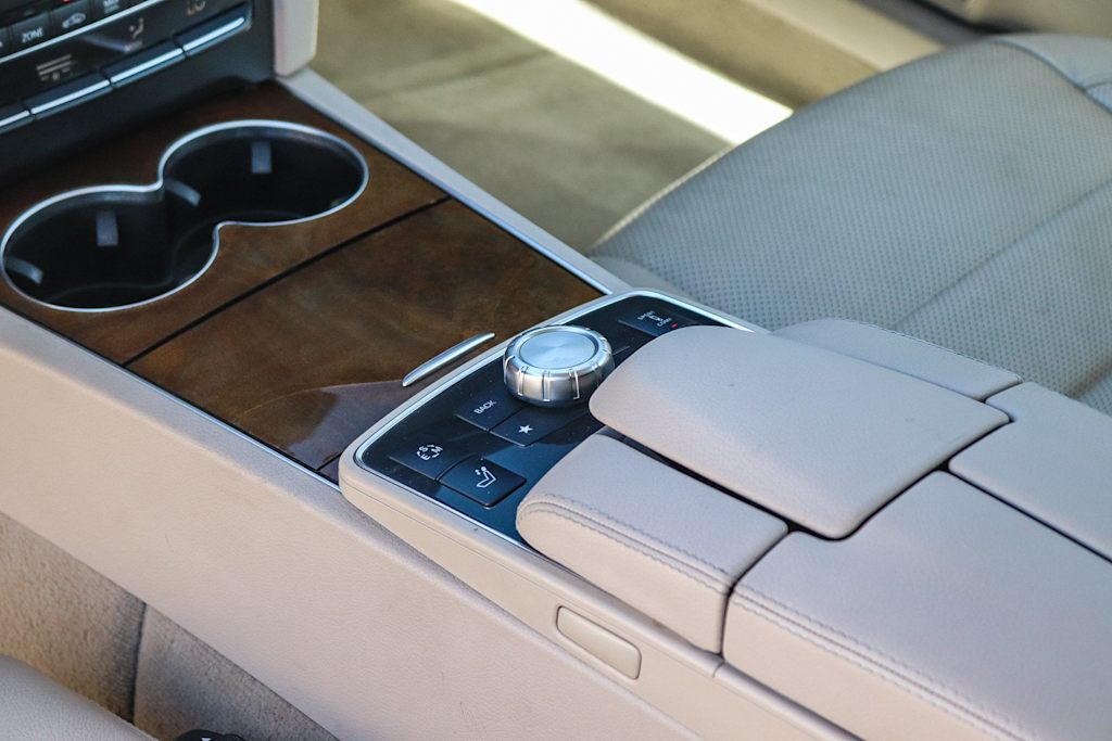 Thumbnail: 2014 Mercedes-Benz E-Class - 23