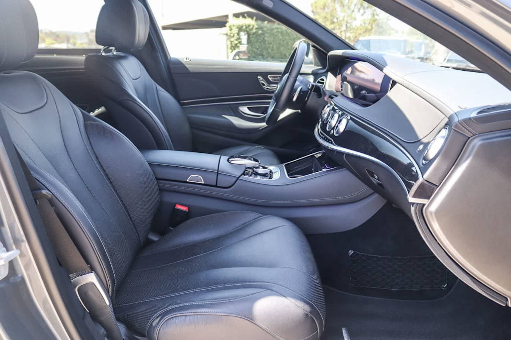 Thumbnail: 2018 Mercedes-Benz S-Class - 10