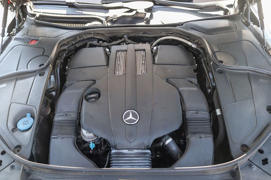 Thumbnail: 2018 Mercedes-Benz S-Class - 8