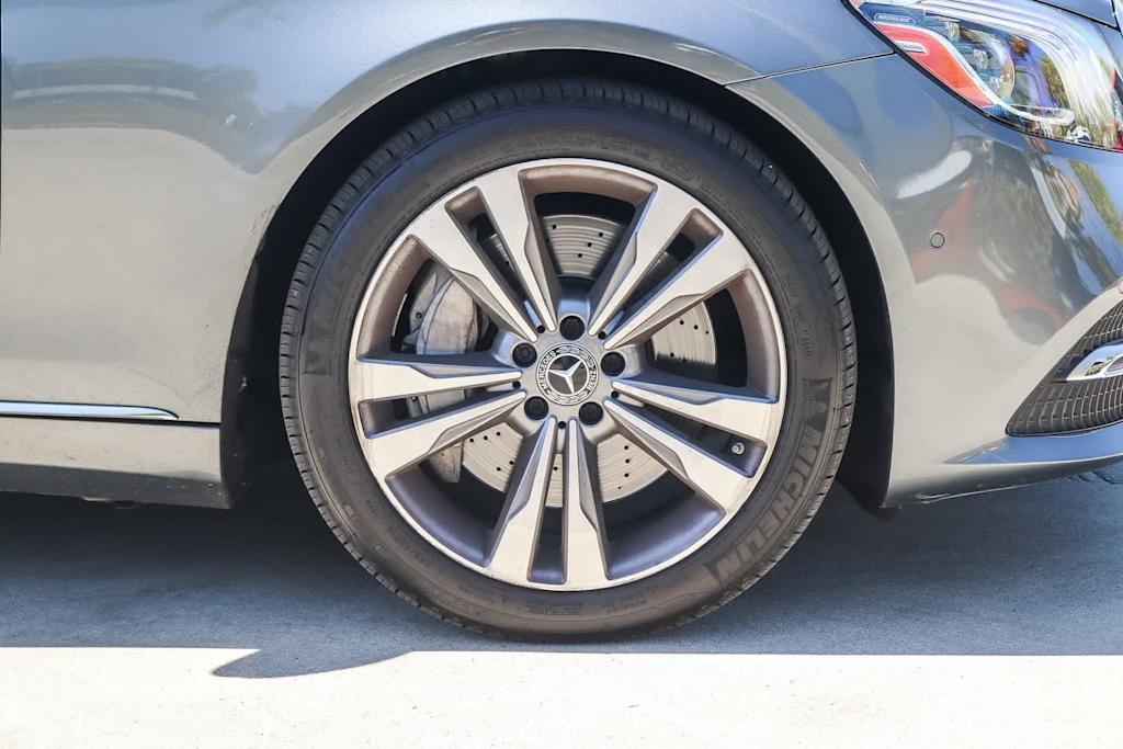 Thumbnail: 2018 Mercedes-Benz S-Class - 21