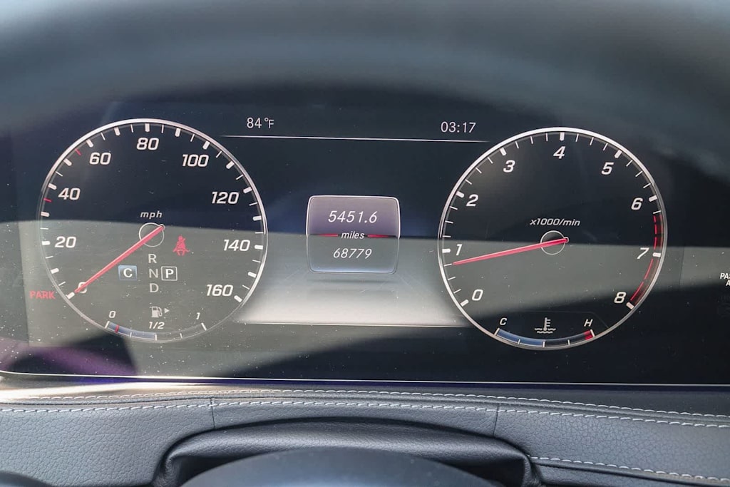 Thumbnail: 2018 Mercedes-Benz S-Class - 15