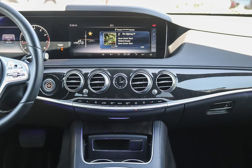 Thumbnail: 2018 Mercedes-Benz S-Class - 13