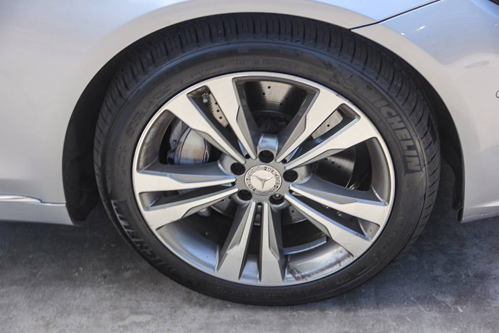 Thumbnail: 2016 Mercedes-Benz S-Class - 19