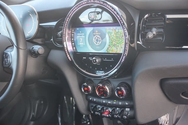 2024 MINI Cooper S 13