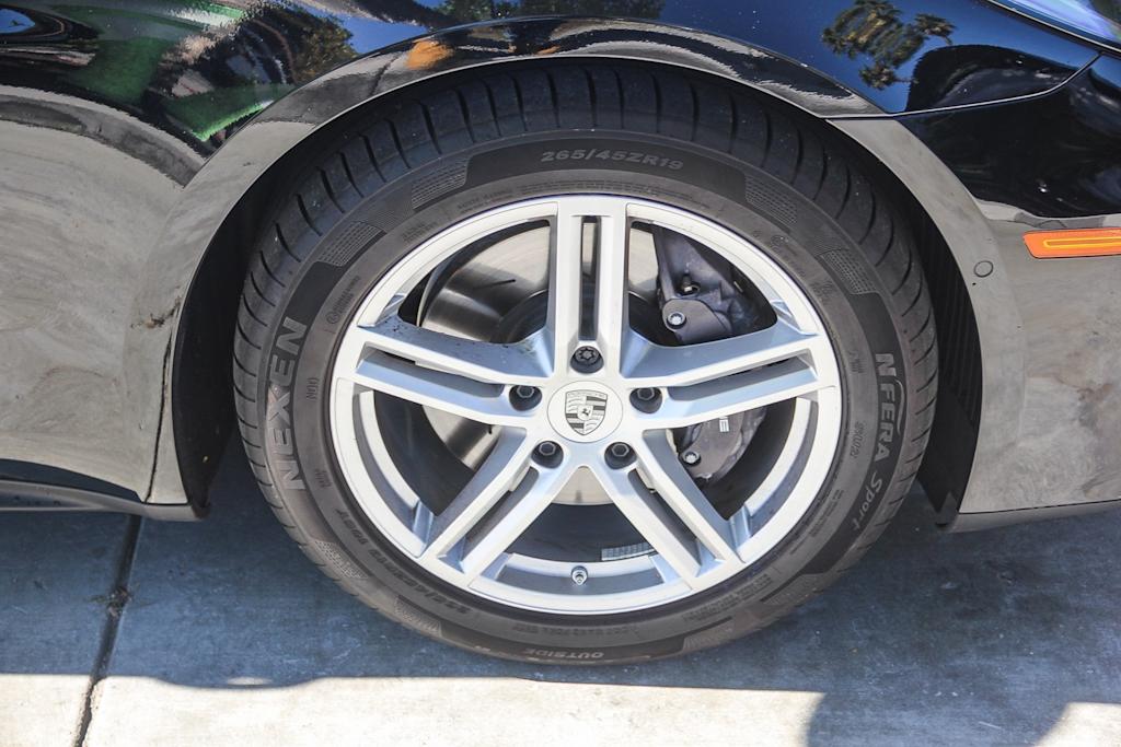 Thumbnail: 2025 Porsche Panamera - 19