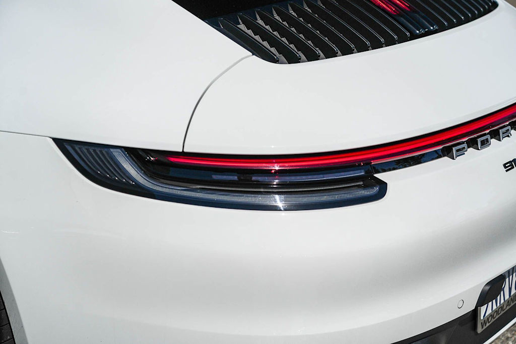 Thumbnail: 2024 Porsche 911 - 17