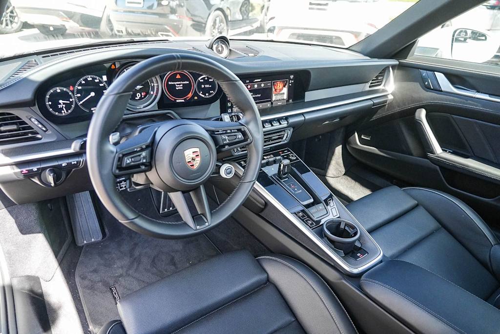 Thumbnail: 2024 Porsche 911 - 2