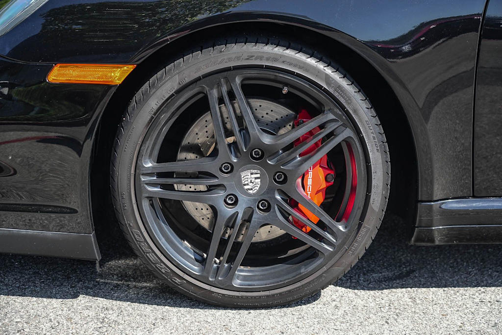 Thumbnail: 2008 Porsche 911 - 7