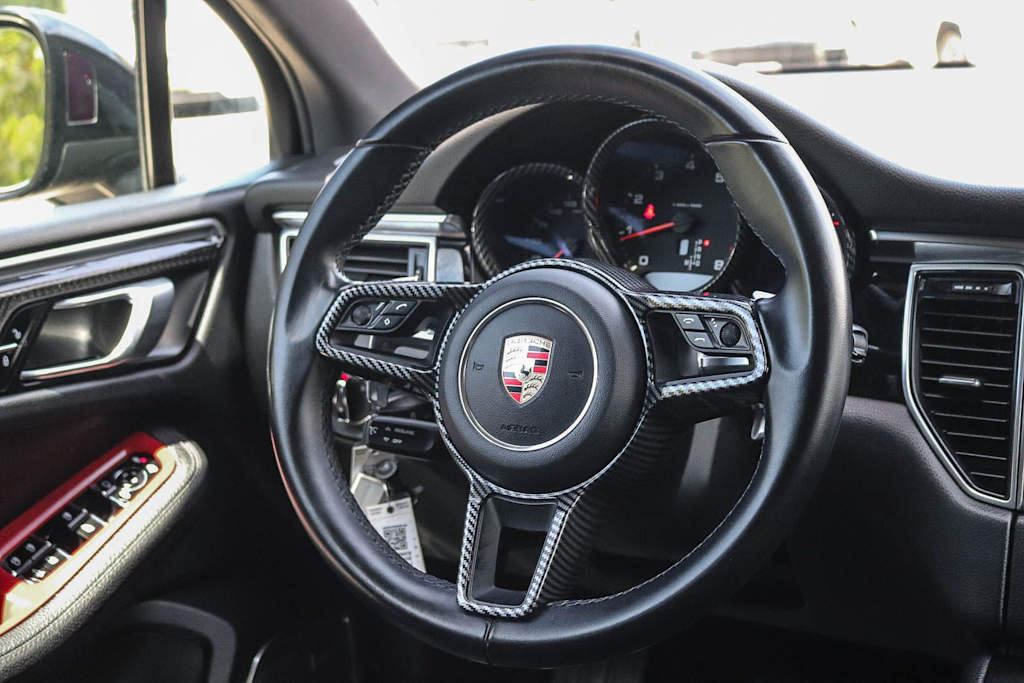 Thumbnail: 2018 Porsche Macan - 12