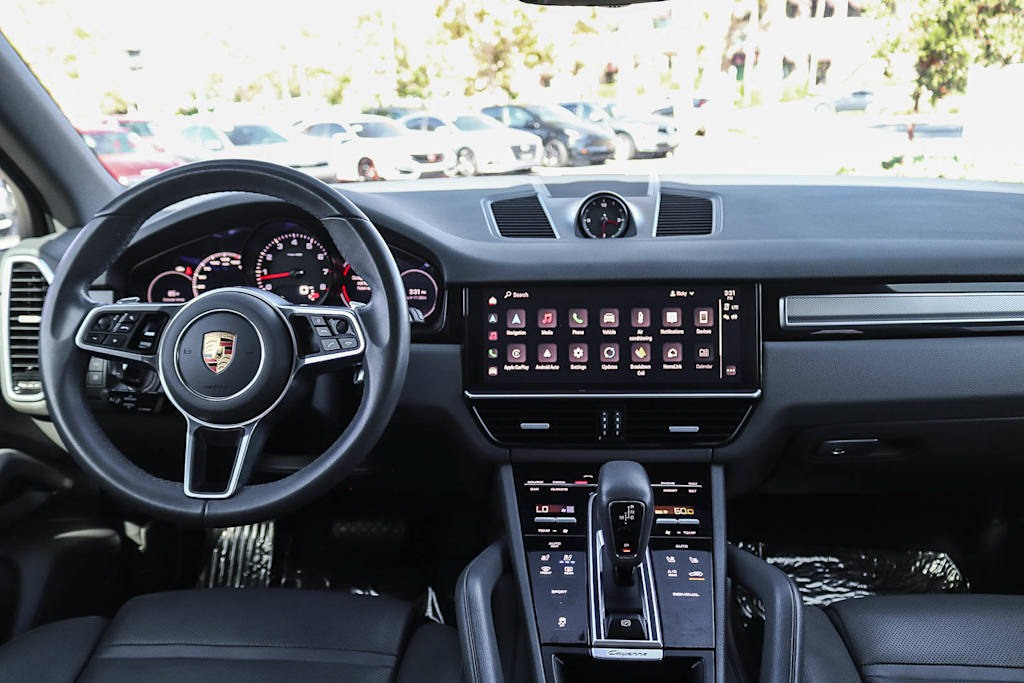 Thumbnail: 2023 Porsche Cayenne - 13