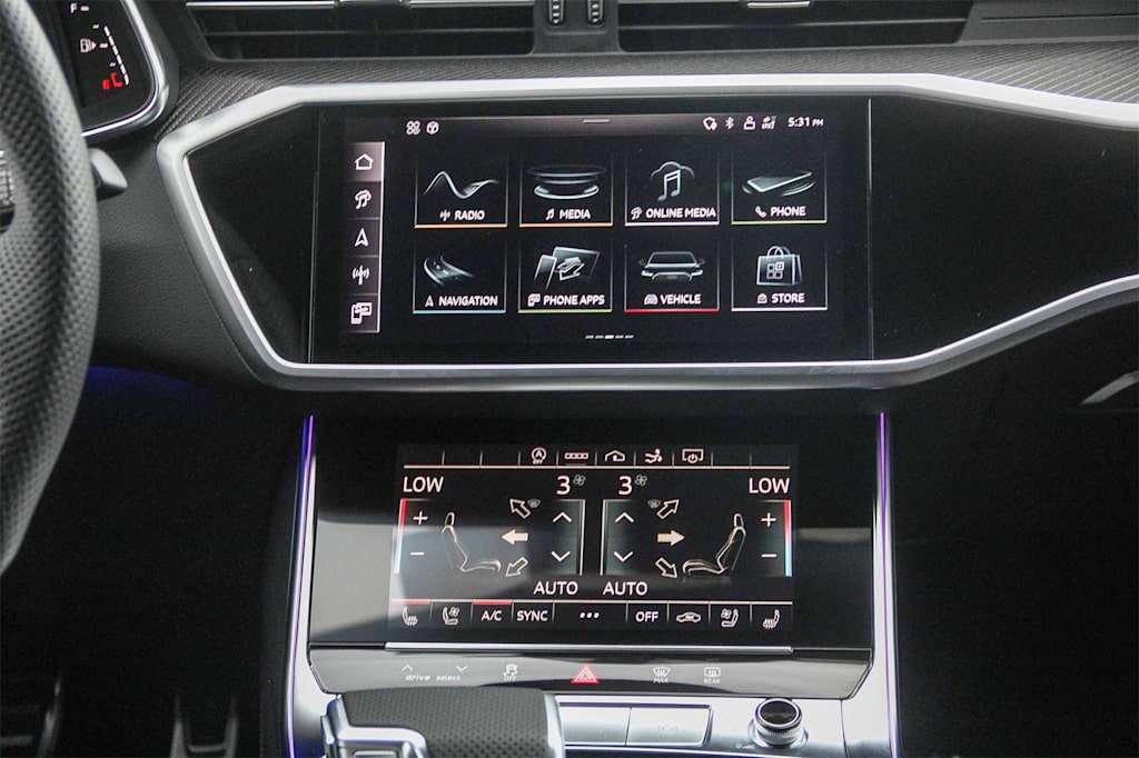 Thumbnail: 2024 Audi RS 7 - 23