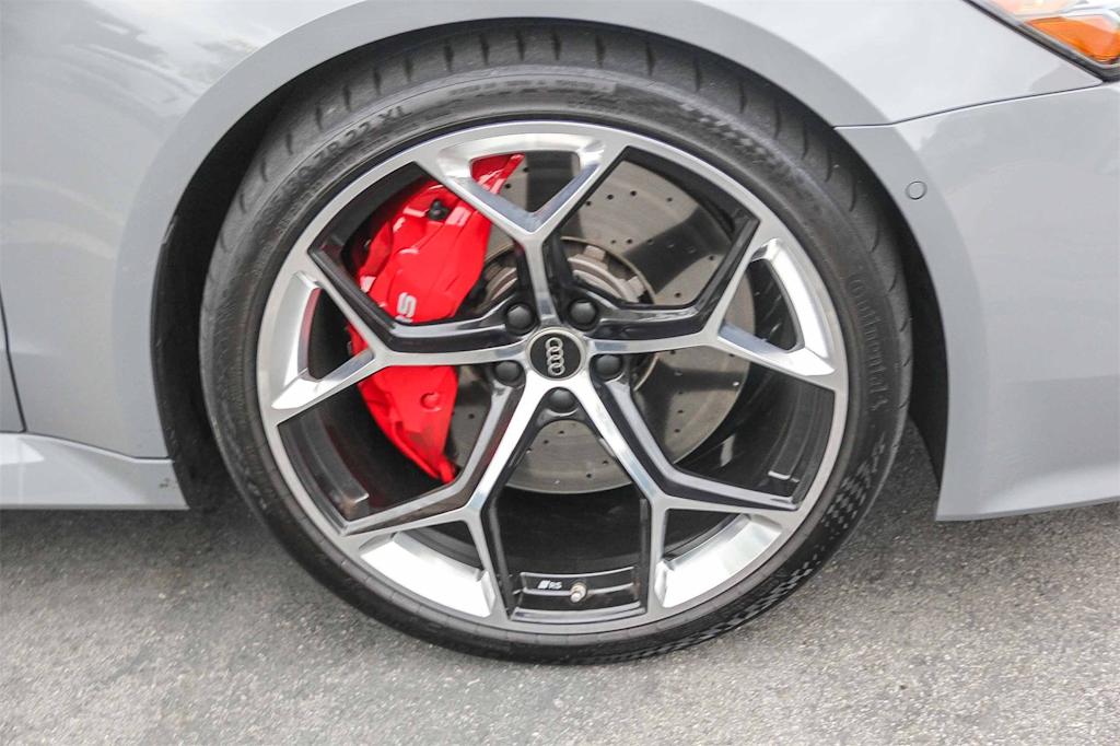 Thumbnail: 2024 Audi RS 7 - 6