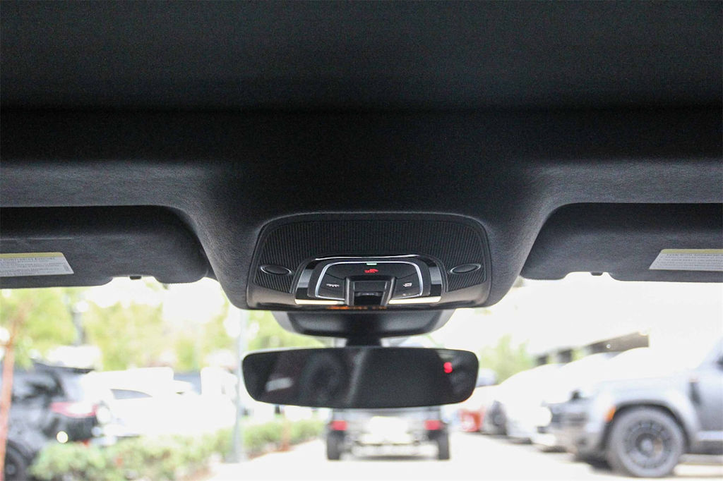 Thumbnail: 2024 Audi RS 7 - 24