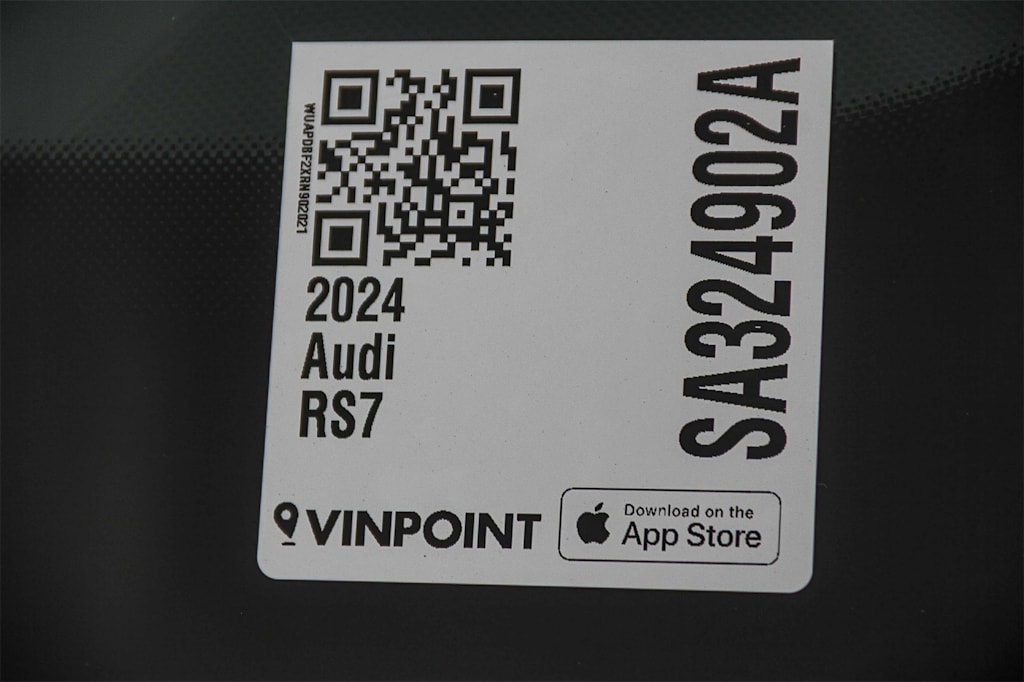 Thumbnail: 2024 Audi RS 7 - 15