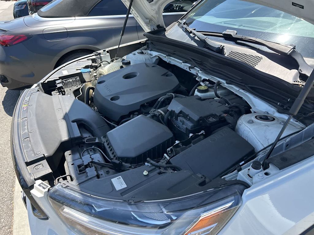 Thumbnail: 2019 Volvo XC40 - 31
