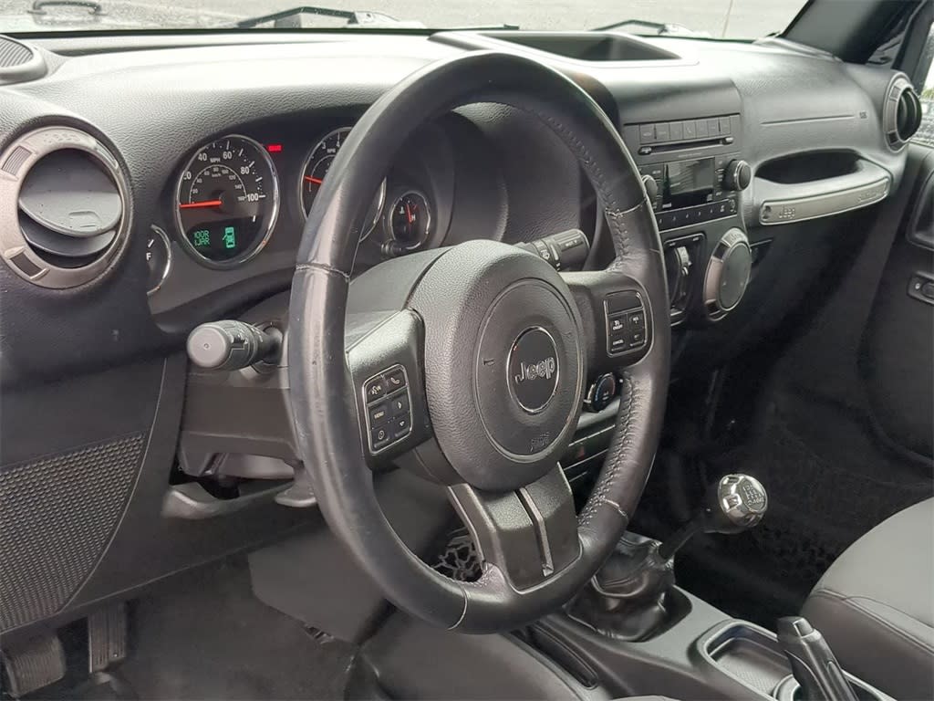 Thumbnail: 2016 Jeep Wrangler - 2