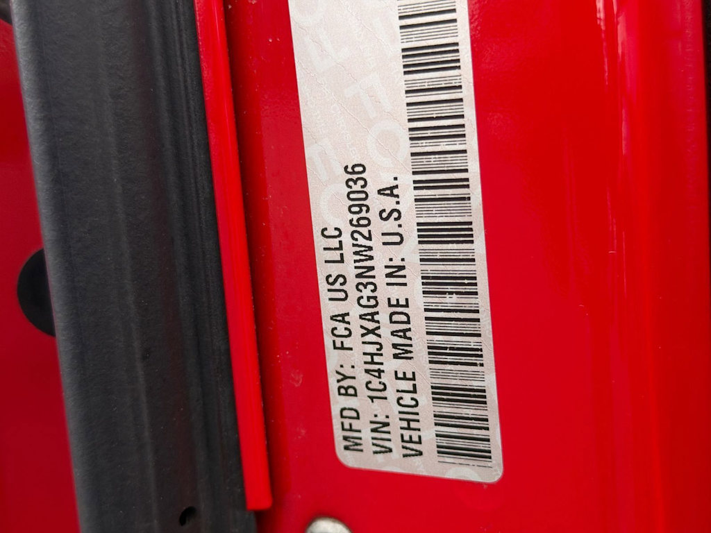 Thumbnail: 2022 Jeep Wrangler - 19