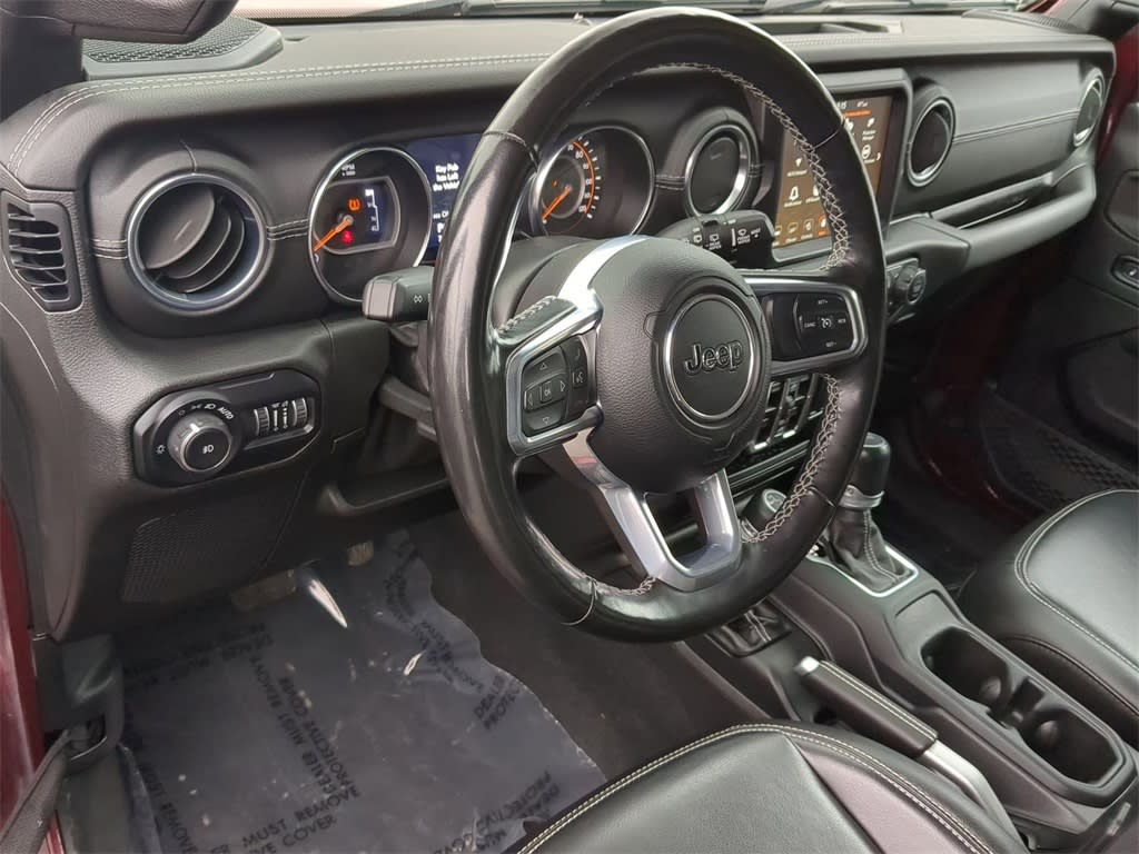 2021 Jeep Wrangler Unlimited Sahara 2