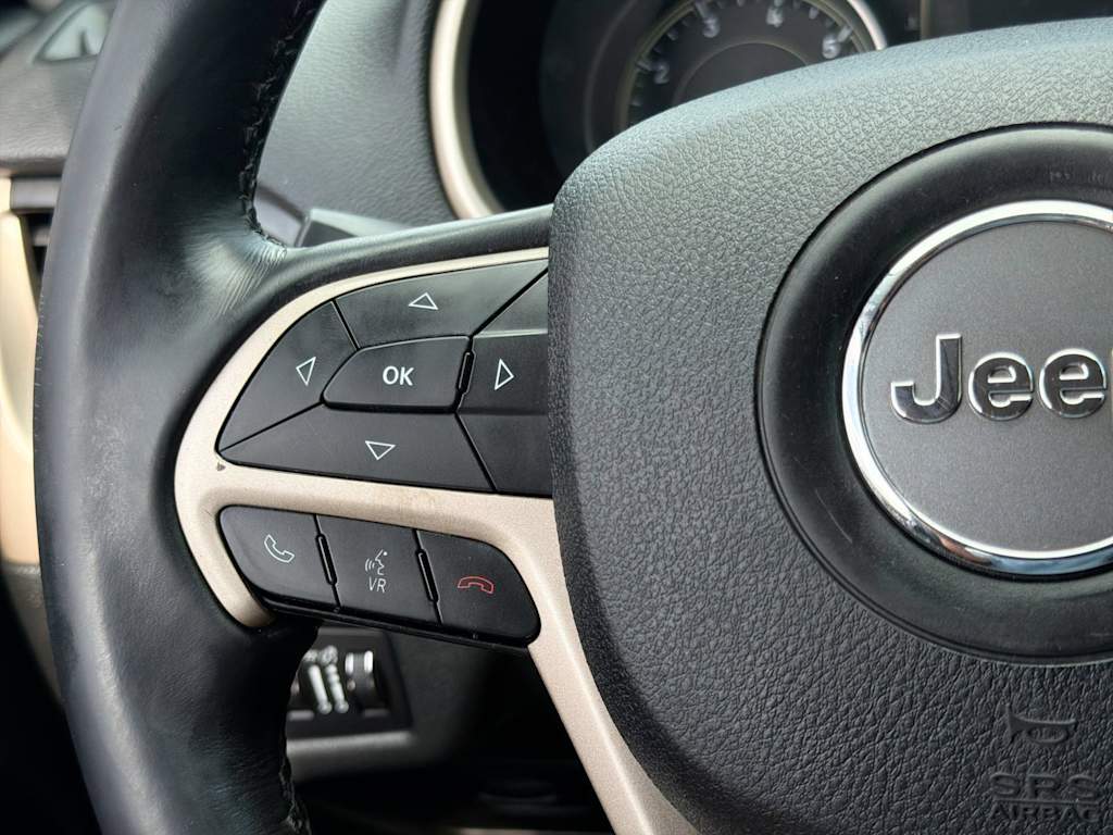 Thumbnail: 2015 Jeep Cherokee - 30