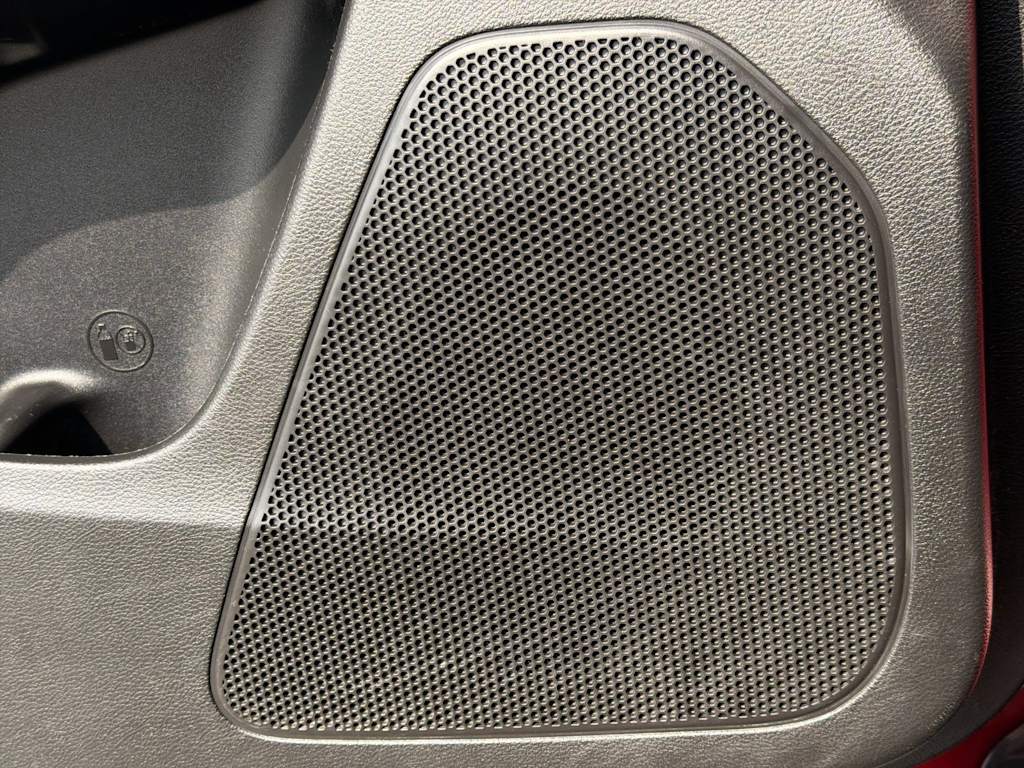 Thumbnail: 2015 Jeep Cherokee - 35