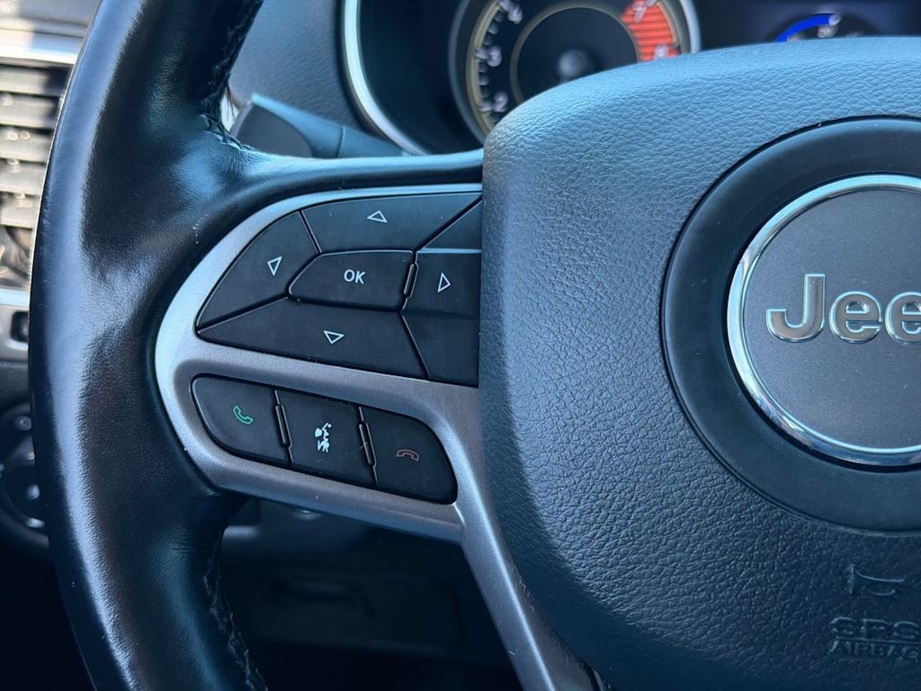 Thumbnail: 2021 Jeep Cherokee - 30