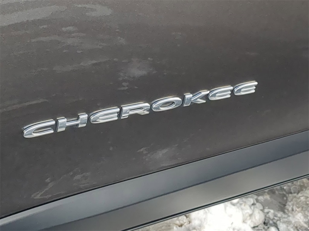 2021 Jeep Cherokee Limited Edition 25