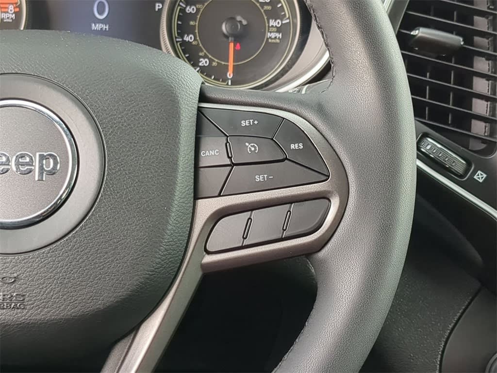 2022 Jeep Cherokee Latitude 31