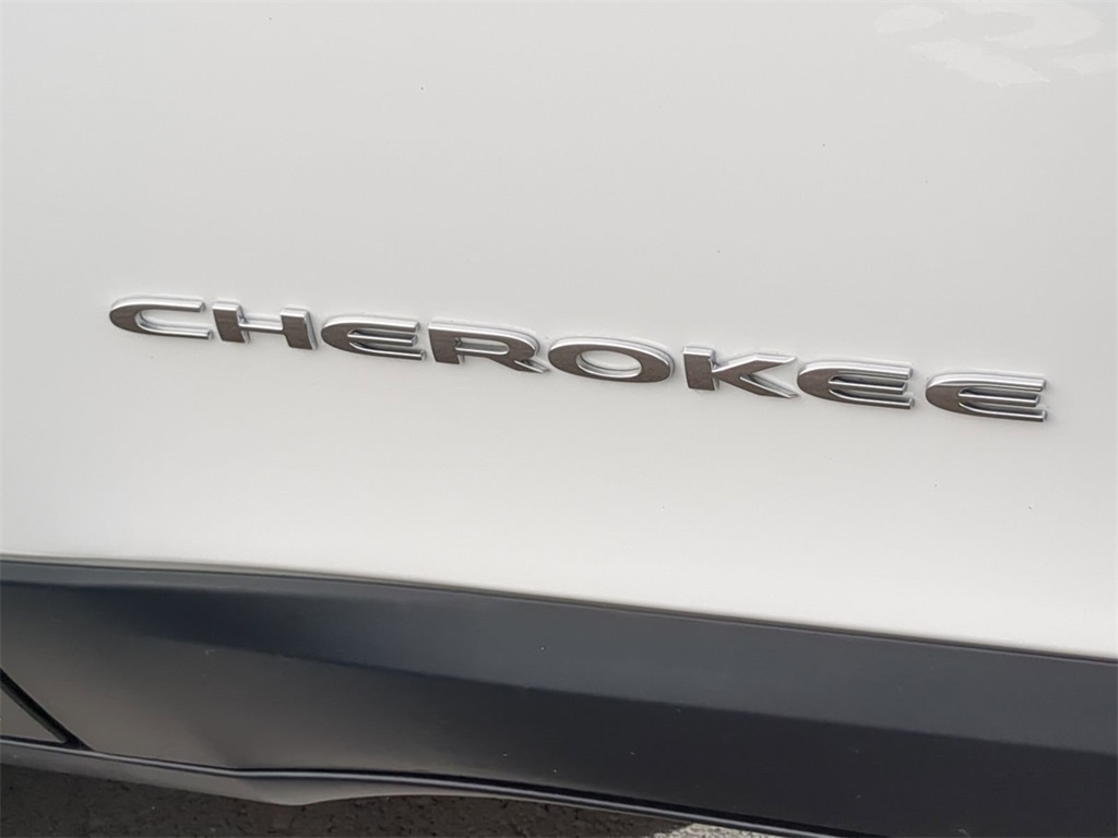 2022 Jeep Cherokee Latitude 6