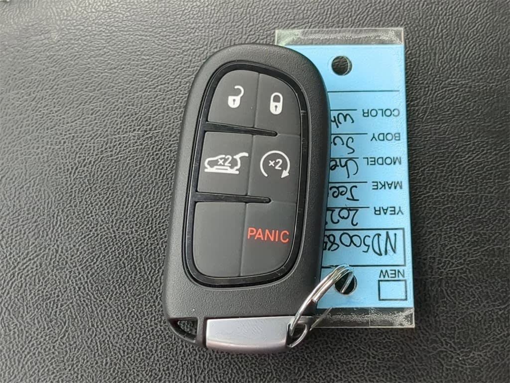 2022 Jeep Cherokee Latitude 18