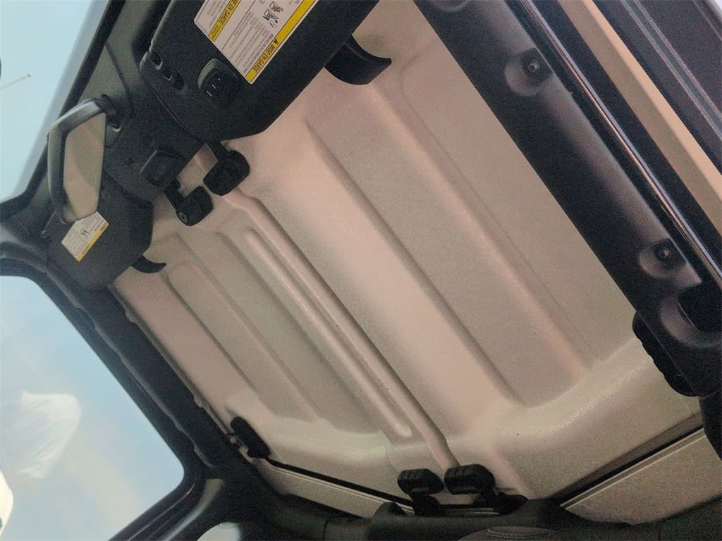 Thumbnail: 2020 Jeep Gladiator - 9