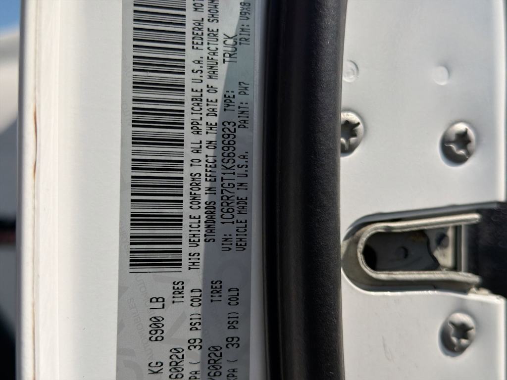 Thumbnail: 2019 RAM 1500 - 19
