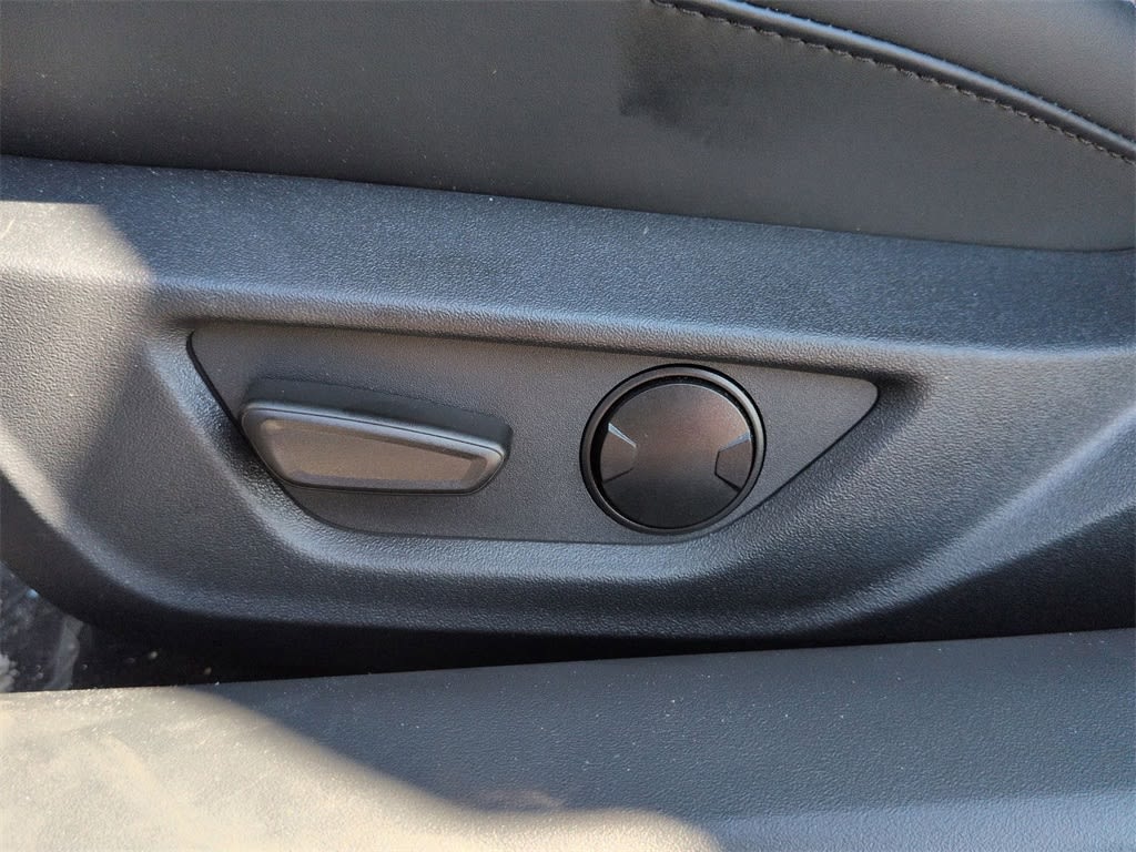 Thumbnail: 2025 Ford Mustang - 27