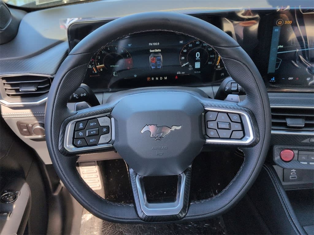 Thumbnail: 2025 Ford Mustang - 14