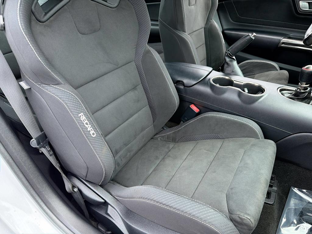 Thumbnail: 2016 Ford Mustang - 11