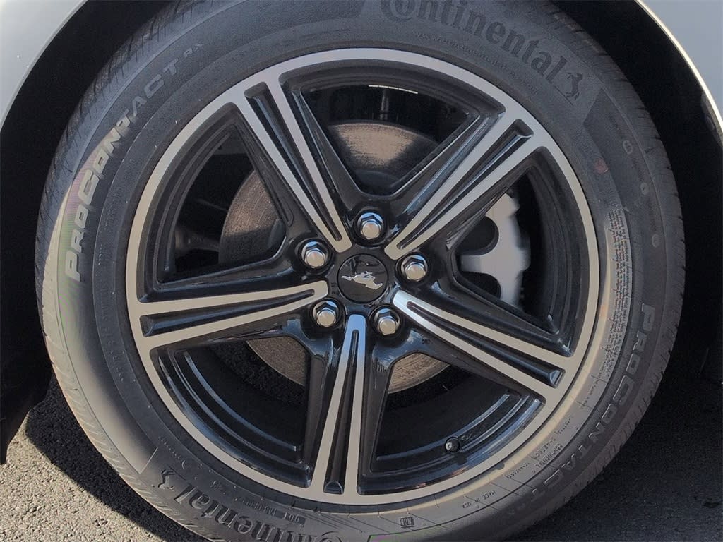 Thumbnail: 2025 Ford Mustang - 6