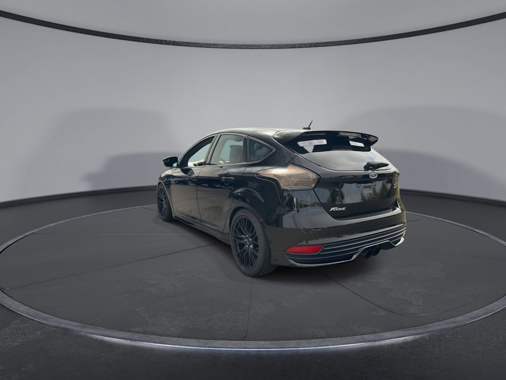 Thumbnail: 2018 Ford Focus - 5