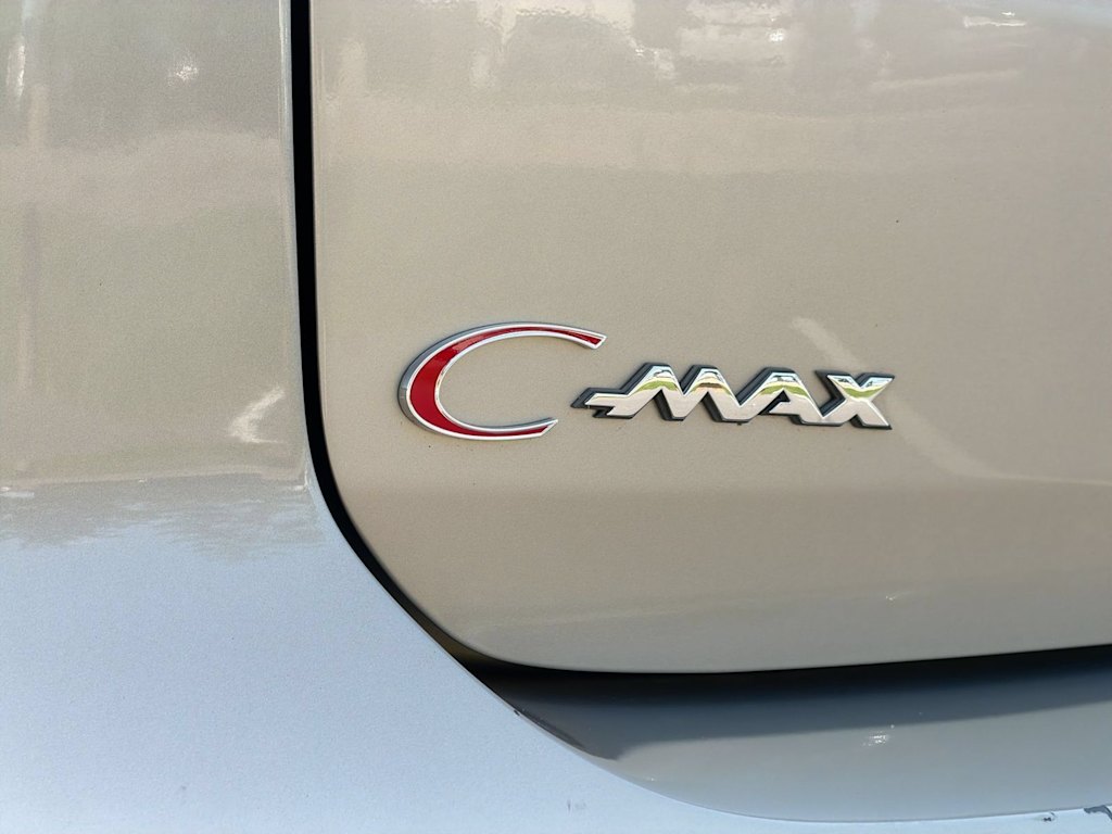 Thumbnail: 2016 Ford C-Max - 26