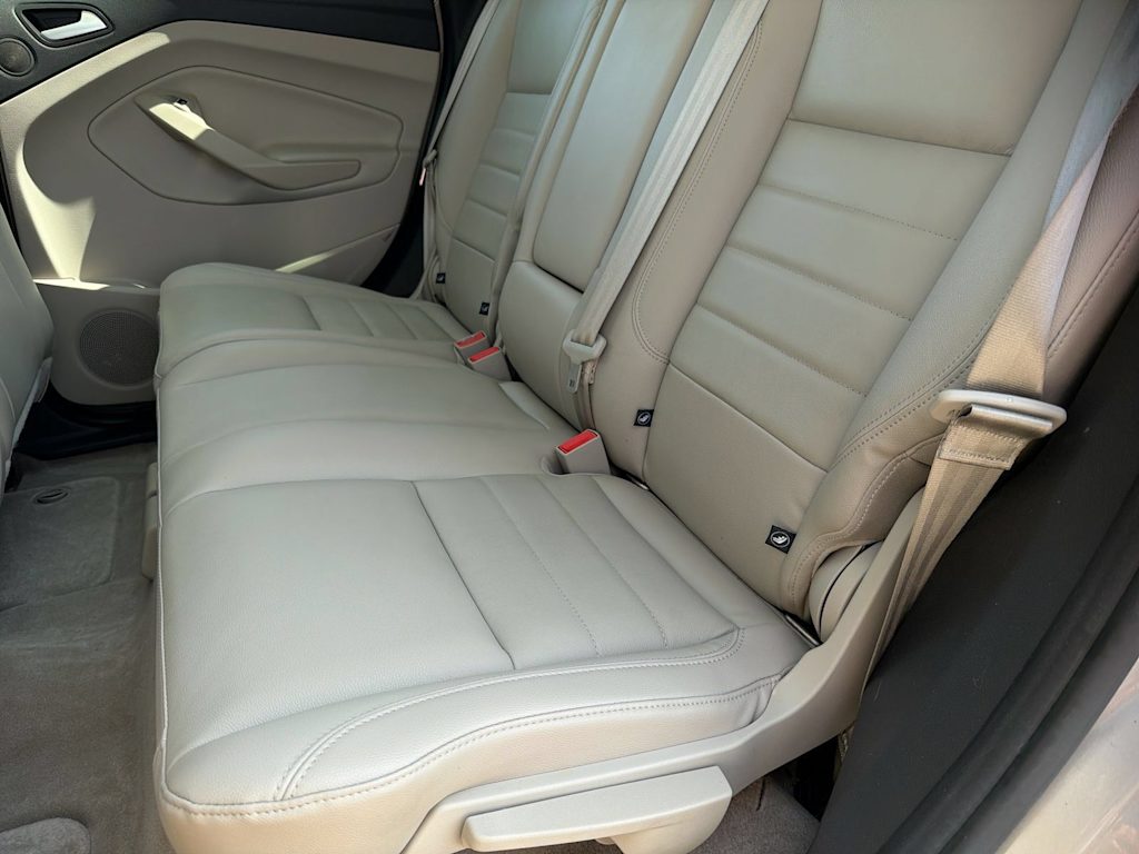 Thumbnail: 2016 Ford C-Max - 29