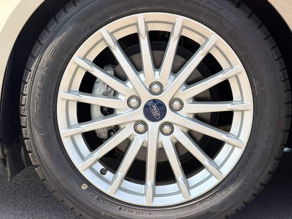 Thumbnail: 2016 Ford C-Max - 7
