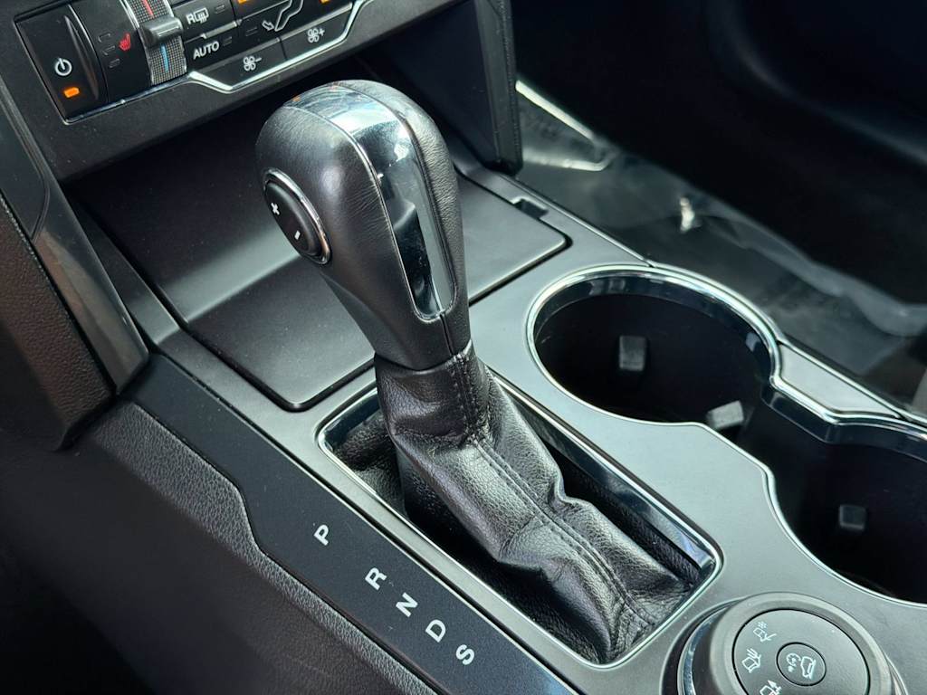 Thumbnail: 2019 Ford Explorer - 36