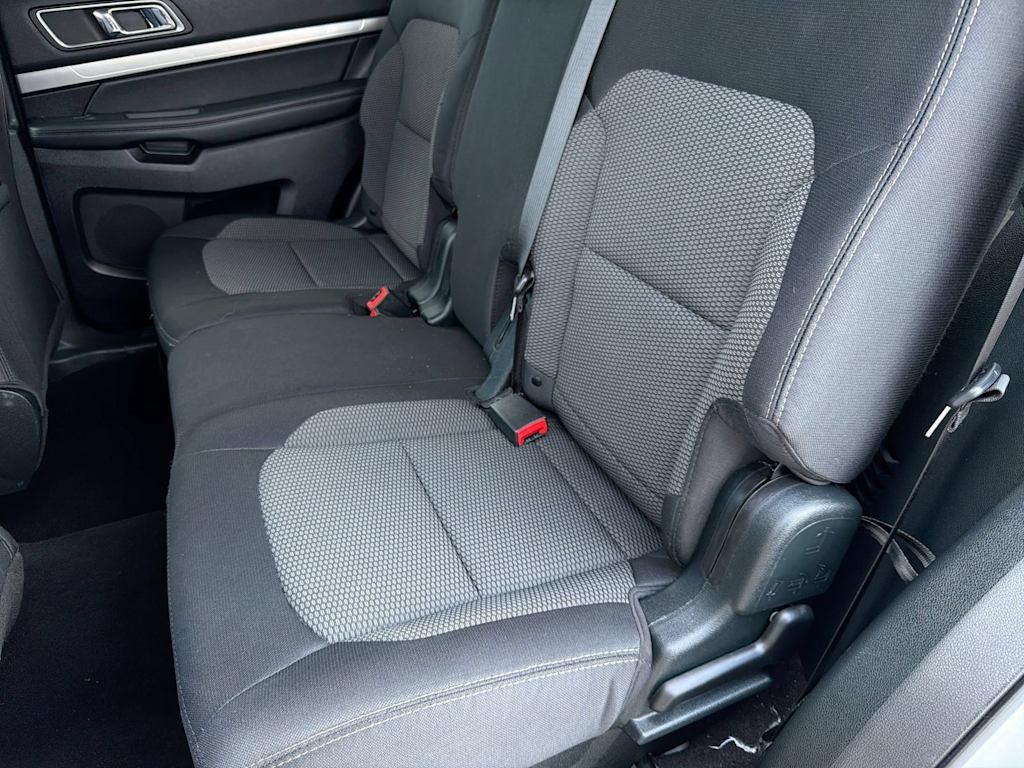 Thumbnail: 2019 Ford Explorer - 28