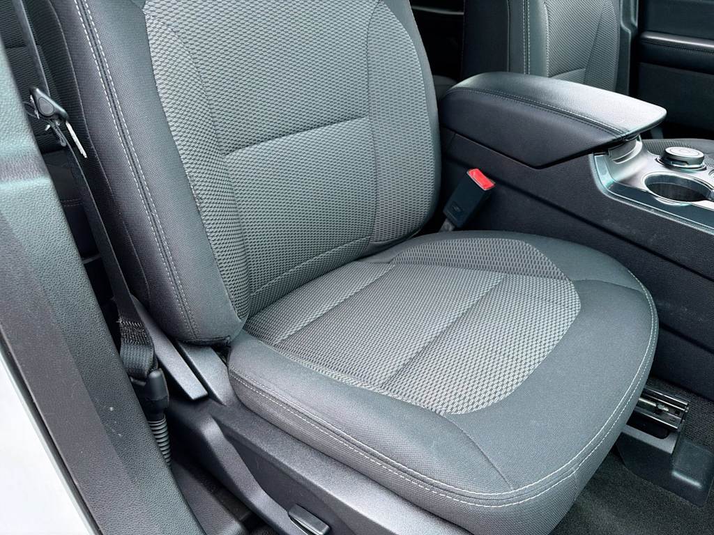 Thumbnail: 2017 Ford Explorer - 11