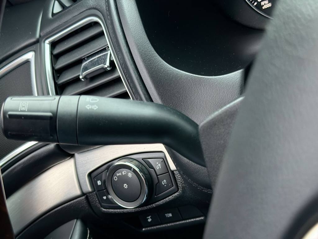 Thumbnail: 2017 Ford Explorer - 14