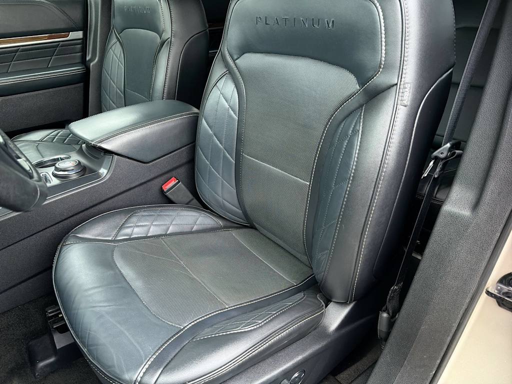 Thumbnail: 2017 Ford Explorer - 9