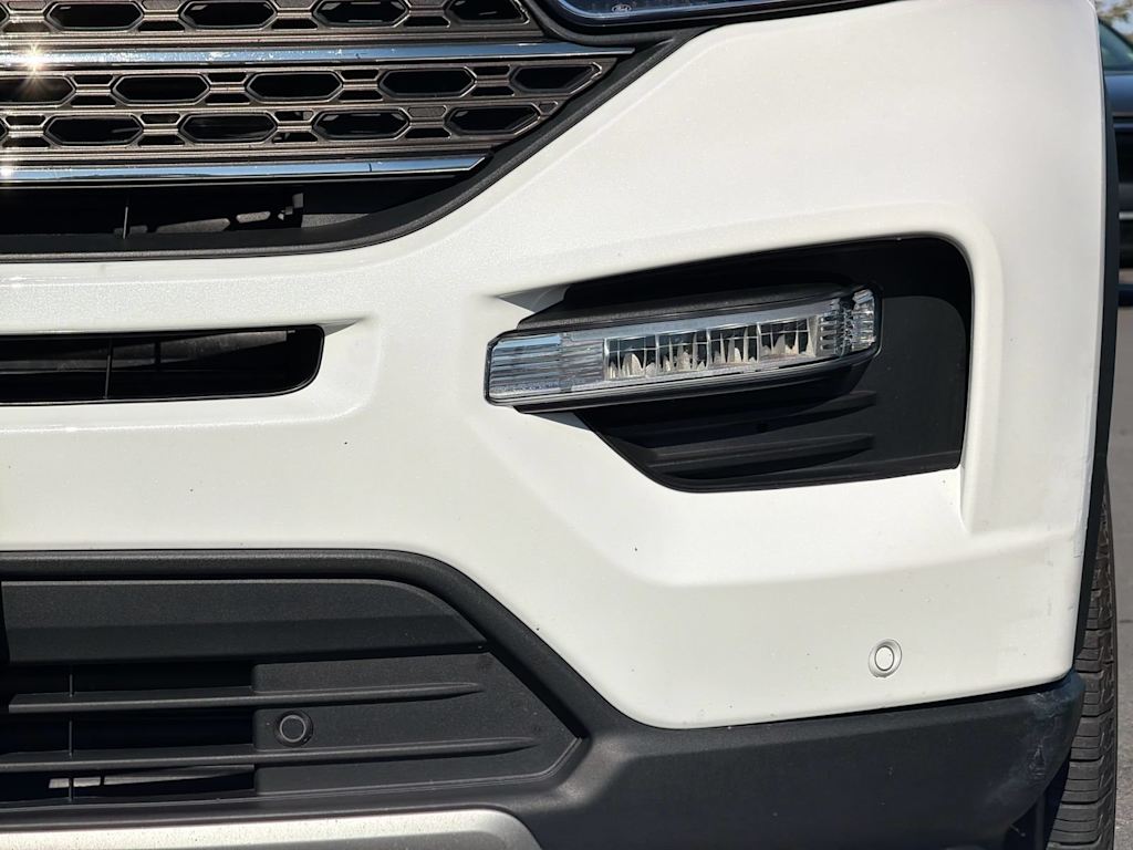 Thumbnail: 2022 Ford Explorer - 7