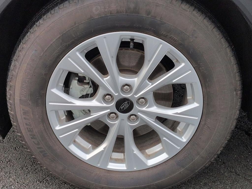 Thumbnail: 2025 Ford Escape - 5