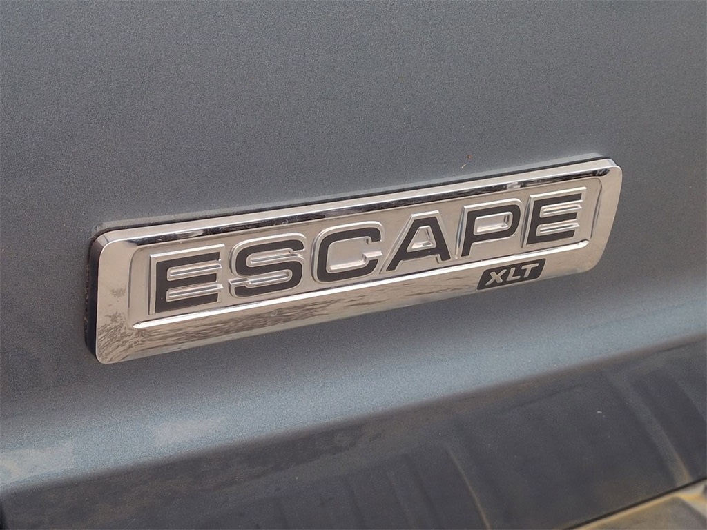 Thumbnail: 2011 Ford Escape - 7