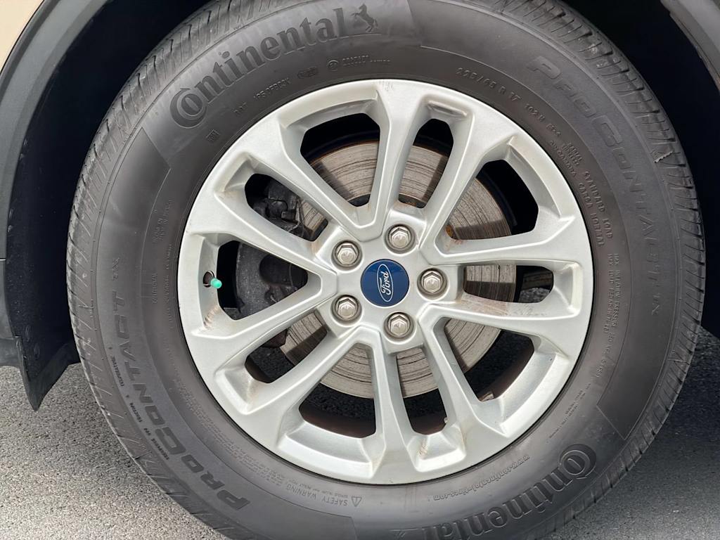 Thumbnail: 2021 Ford Escape - 7