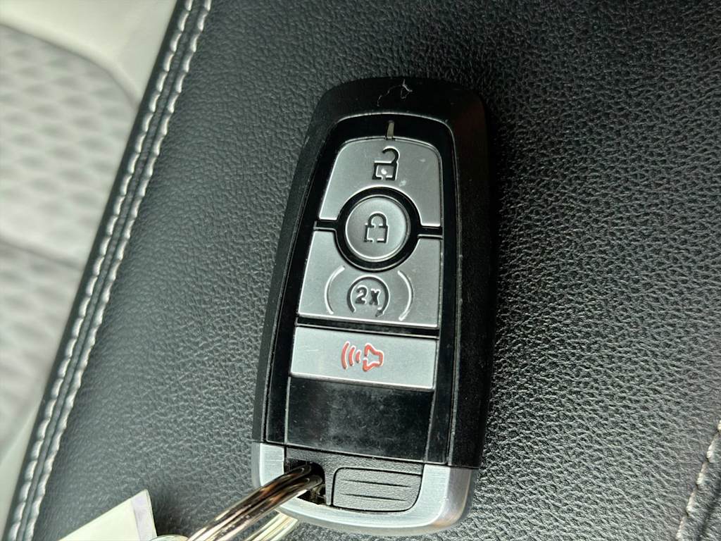 Thumbnail: 2021 Ford Escape - 18